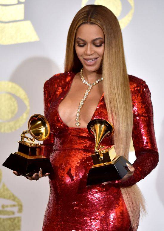 Ktoś podsłuchał, co Beyonce mówi o Kim i Kylie na Grammy