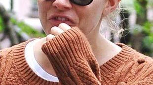 Gdzie ten blask Sienny Miller? (FOTO)