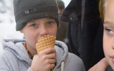 11-letnia Shiloh zmienia płeć? Rozpoczęła terapię hormonalną?