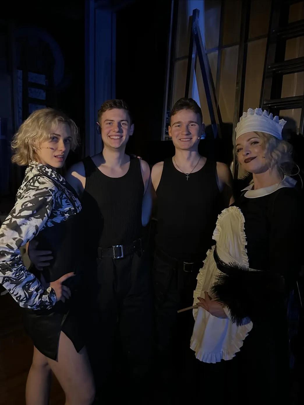 Barbara Kurdej-Szatan ze strażakami, fot. Instagram