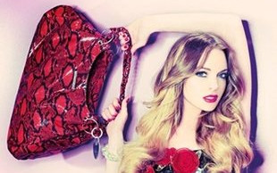 Lindsay Lohan emanuje seksapilem (FOTO)