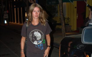Nicky Hilton na luzie (FOTO)