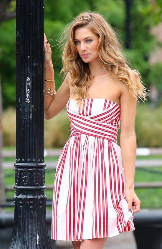 Sesja zdjęciowa Jessiki Hart