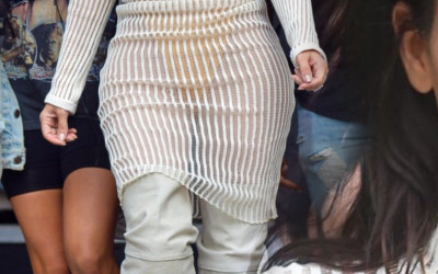 Złośliwy ten Kanye! Tak ubrał Kim, że wydaje się być jeszcze szersza!