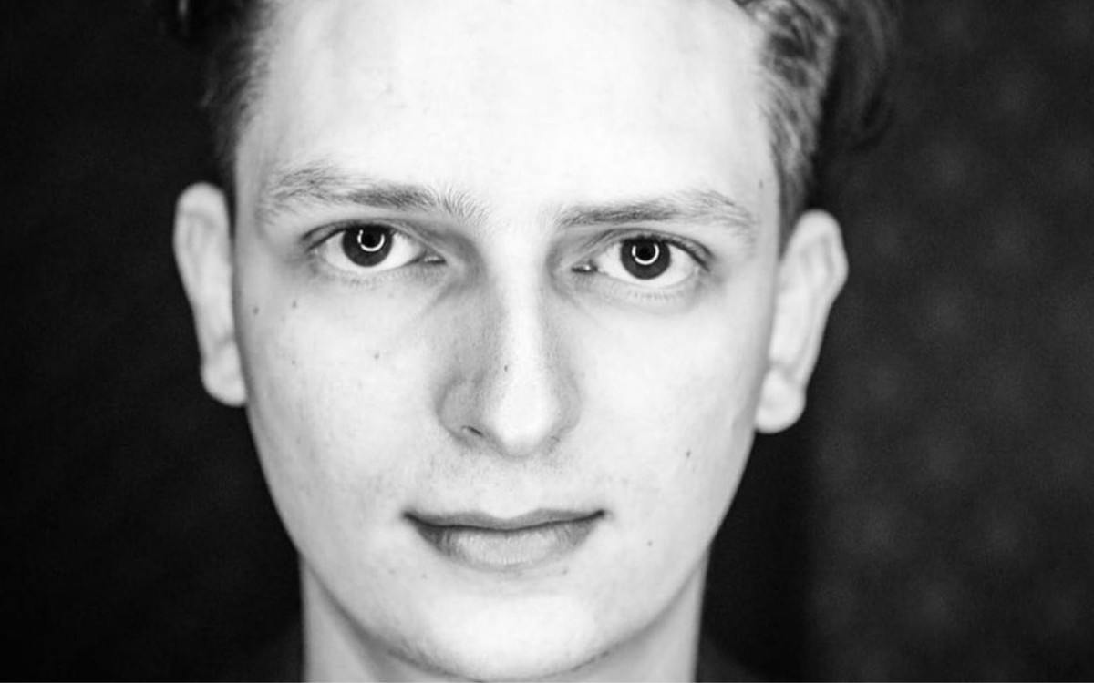 Nie żyje youtuber Rafał “Ravgor” Górecki. Spadł z 12. piętra?