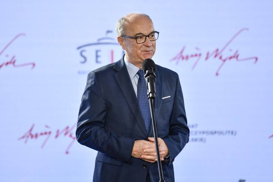 Gwiazdy w sejmie z okazji 100. rocznicy urodzin Andrzeja Wajdy/AKPA