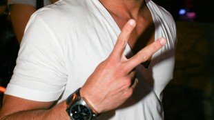 Jeremy Jackson: Woda z butelek powoduje biseksualizm!