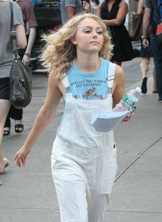 AnnaSophia Robb na planie Pamiętników Carrie