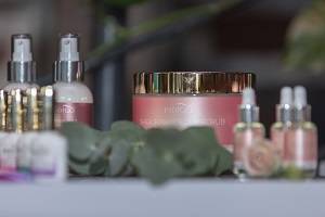 INDIGO – nowa kolekcja lakierów hybrydowych [FOTORELACJA]