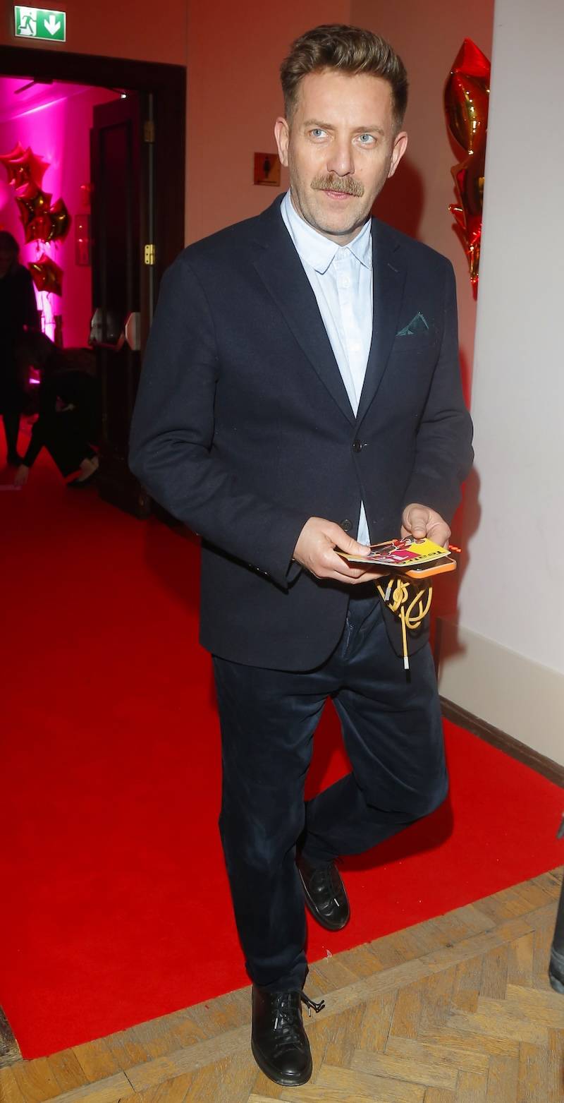 15. urodziny Teatru 6. piętro. Wojewódzki mknie za kulisy, Kurdej-Szatan świętuje uniewinnienie ws. Straży Granicznej