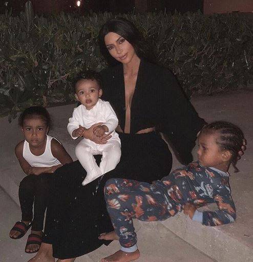 Chicago  West skończyła ROK – jak się zmieniała?