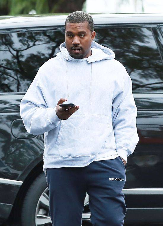 Kanye West zadał ogromny CIOS Kylie Jenner!