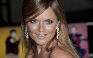 Czyj to dekolt? (FOTO)