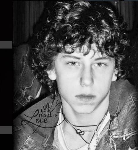 WOW! Tak zmienił się Michał Szpak od początku kariery