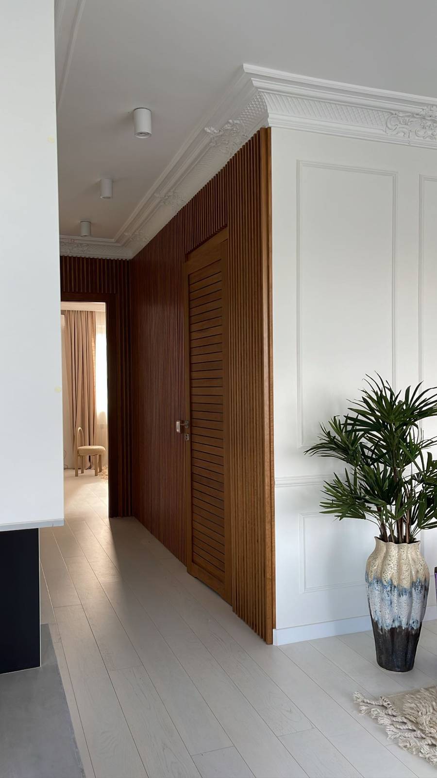 Tak mieszka Maffashion po rozstaniu z Fabijańskim! Wnętrze idealne pod modowe sesje (ZDJĘCIA)