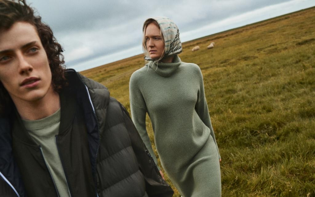 Chłodna kolorystyka Islandii i nieco surrealistyczna natura – to najnowsza kampania marki BORN2BE