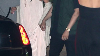 Selena Gomez i The Weeknd wchodzą z imprezy