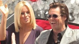 Carrey zapłacił McCarthy za trzymanie języka za zębami?