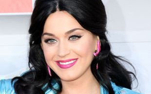 Katy Perry tym strojem przeszła samą siebie (FOTO)