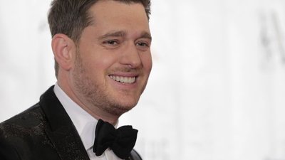 Trzyletni synek Michaela Buble pokonał walkę z rakiem?!