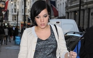 Rodzina boi się o zdrowie psychiczne Lily Allen