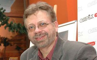 Teraz jest na tyle silny, by otwarcie mówić, że jest gejem