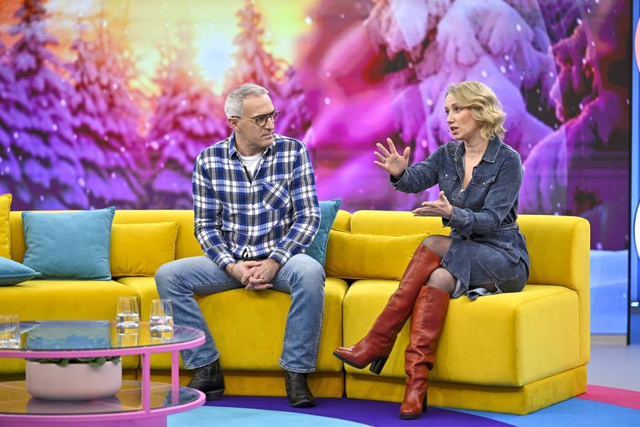 Niedzielny poranek z “Halo Tu Polsat”! Ewa Kasprzyk z pieskiem Shakirą, Paweł i Joanna Orleańscy (FOTO)