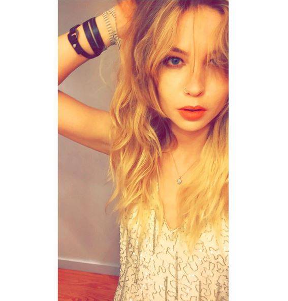 Pojawiała się w waszych KOSZMARACH. Dziś jest prześliczną kobietą