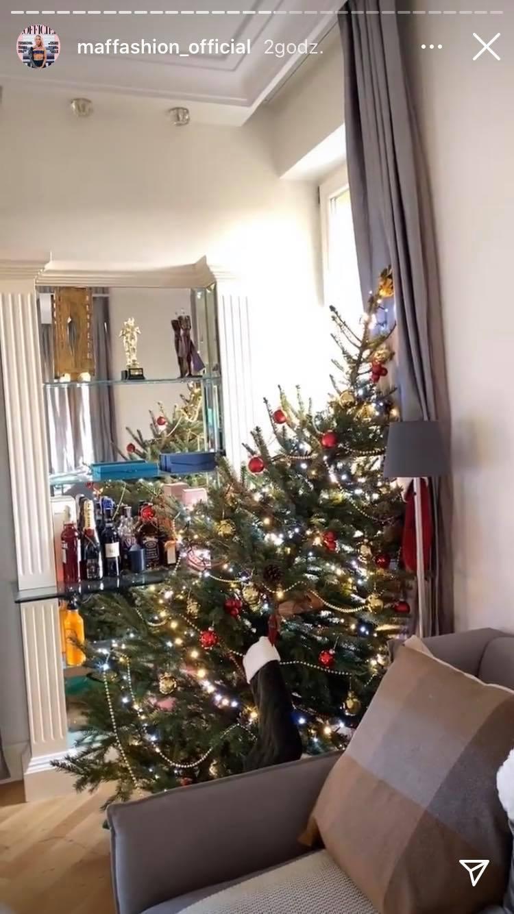 Krzywa choinka Maffashion, fot. Instagram