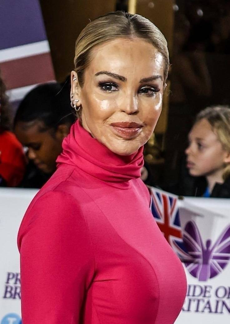 Katie Piper ZACHWYCA na TV Choice Awards! Jej stylizacja zrobiła furorę na czerwonym dywanie
