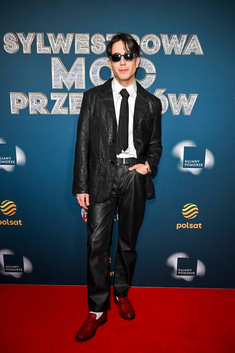 Sylwester z Polsatem. Doda jak sopel lodu, Kayah w piórach, Roxi Węgiel w soczystej czerwieni…