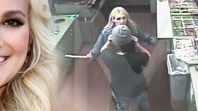 Jamie Lynn Spears straszy nożem w fast foodzie! (FOTO)