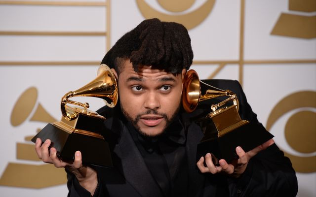 The Weekend zdradzał Bellę Hadid z Seleną Gomez?!