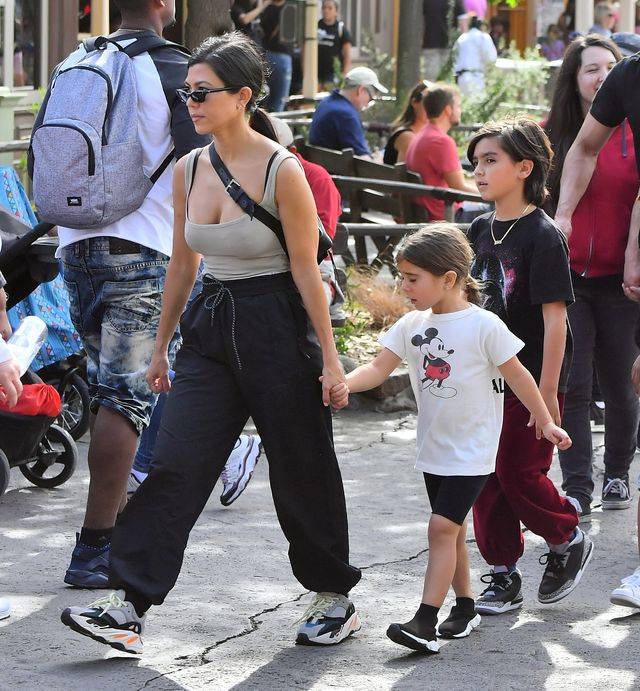 Kourtney świętuje 39. urodziny w Disneylandzie (ZDJĘCIA)