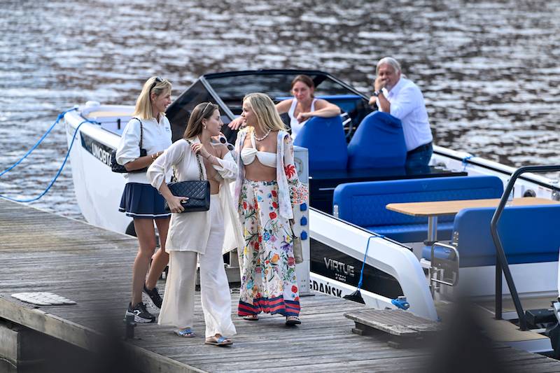 Izabella Budryn, Ola Nowak i Anna Skura przyłapane na urlopie w Madrycie (ZDJĘCIA)