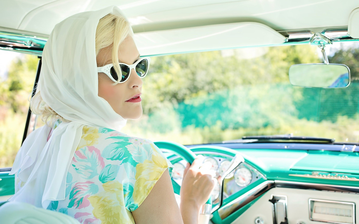 Jak prawidłowo dobrać okulary przeciwsłoneczne?