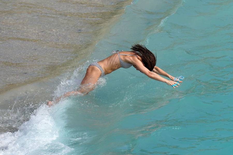 WOW! 36-letnia siostra księżnej Kate, Pippa, w BIKINI na Karaibach – ale ma FIGURĘ! (ZDJĘCIA)