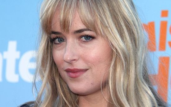 Dakota Johnson w imprezowym wydaniu