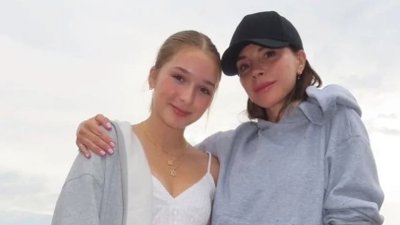 Victoria Beckham i jej “dojrzała” 13-latka. Gwiazda publikuje najnowsze zdjęcia Harper