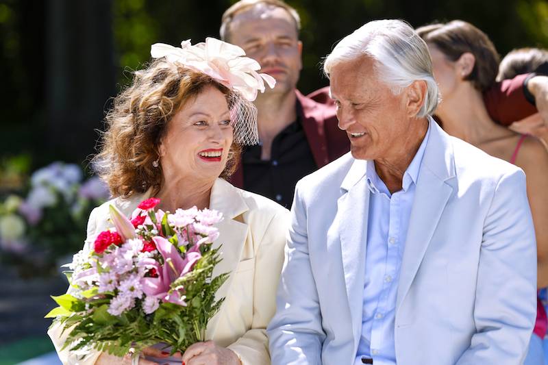 20 lat kultowego serialu “Pierwsza miłość”. Tak zmienili się główni aktorzy (STARE ZDJĘCIA)