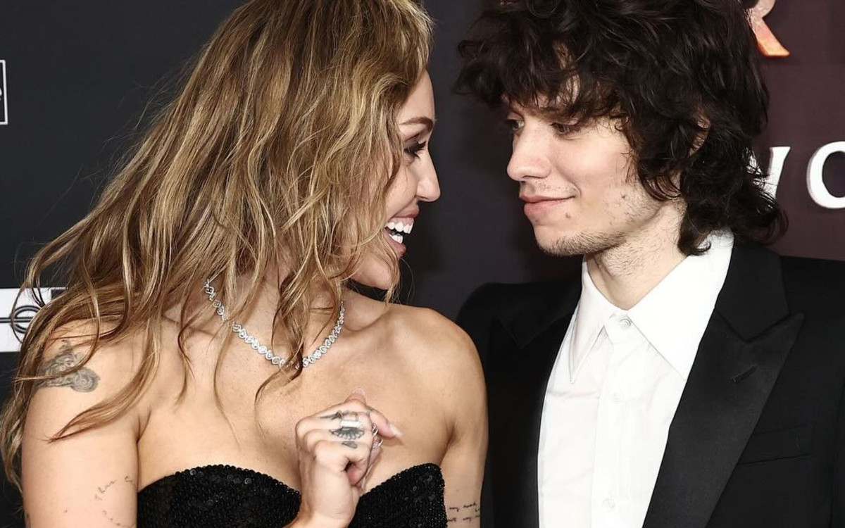 Zaręczyła się z młodszym o 6 lat partnerem. Kim jest ukochany Miley Cyrus?