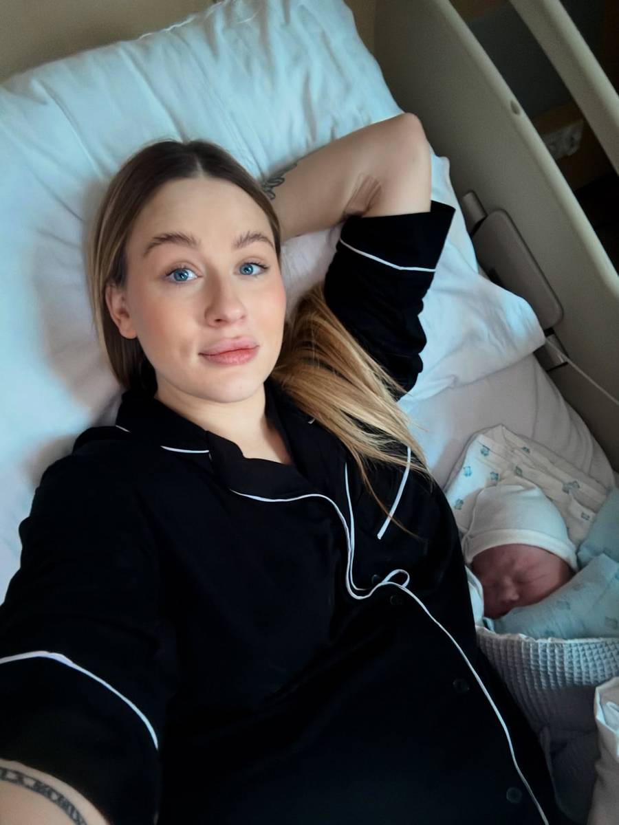 Andziaks wstawiła pierwsze zdjęcie z synkiem, fot. Instagram