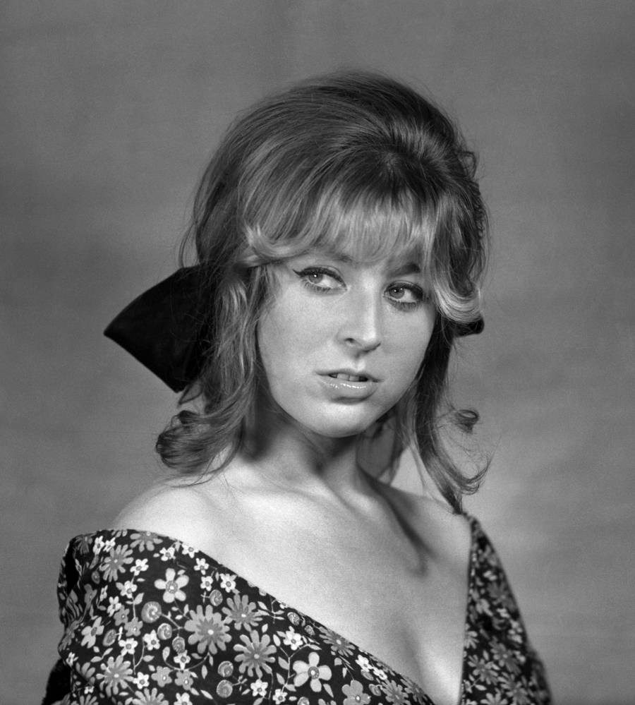 Jolanta Lothe okrzyknięta seksbombą i “najpiękniejszymi piersiami w Warszawie”