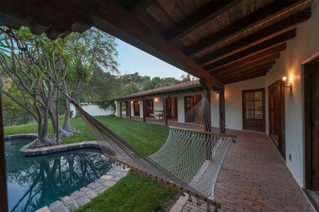 Dom Roberta Pattinsona