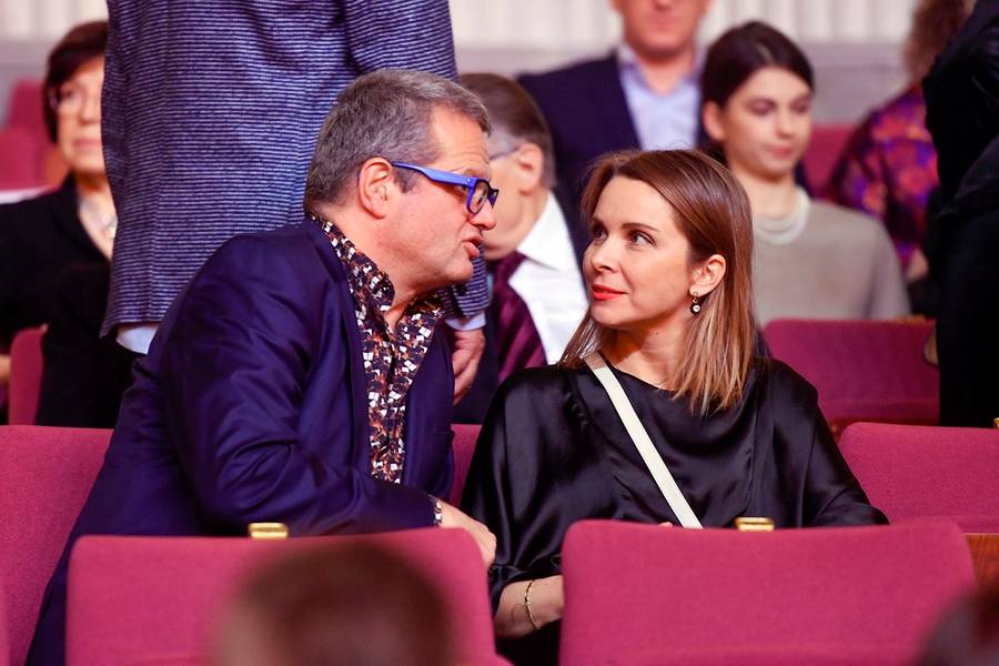 PASZPORTY POLITYKI 2022. Janusz Gajos z żoną zaszczycił swoją obecnością, Magdalena Różczka wspiera Jana Holubka