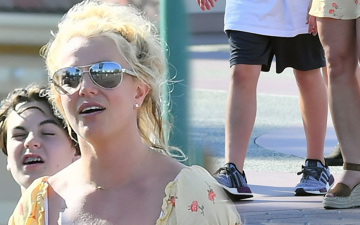 Britney Spears z dziećmi w Disneylandzie. Synowie nie chcą zdjęć z mamą