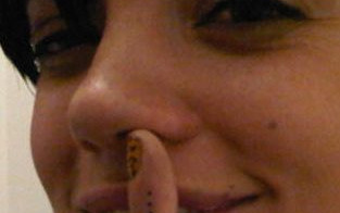 Lily Allen żałuje tatuażu Rihanny