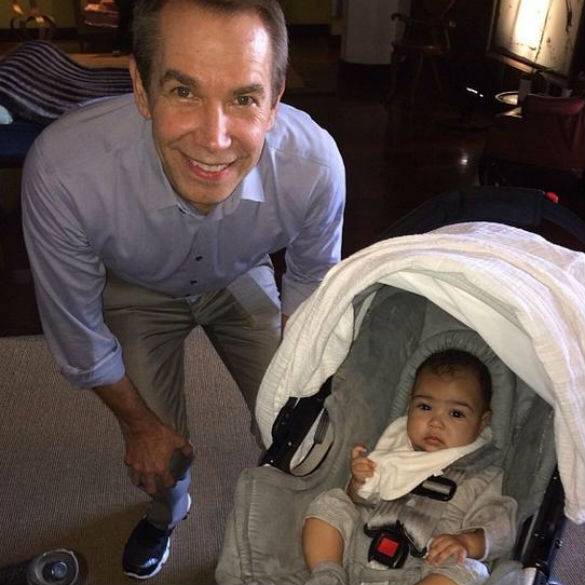 Nori West na zdjęciach