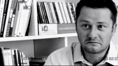 Jarosław Kuźniar: Wyemigrowałbym, gdybym mógł