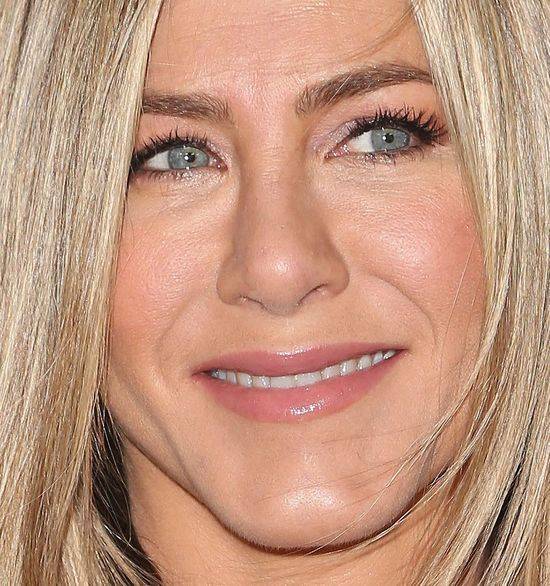 10 zdjęć, które pokazują, jak naprawdę wygląda Jennifer Aniston